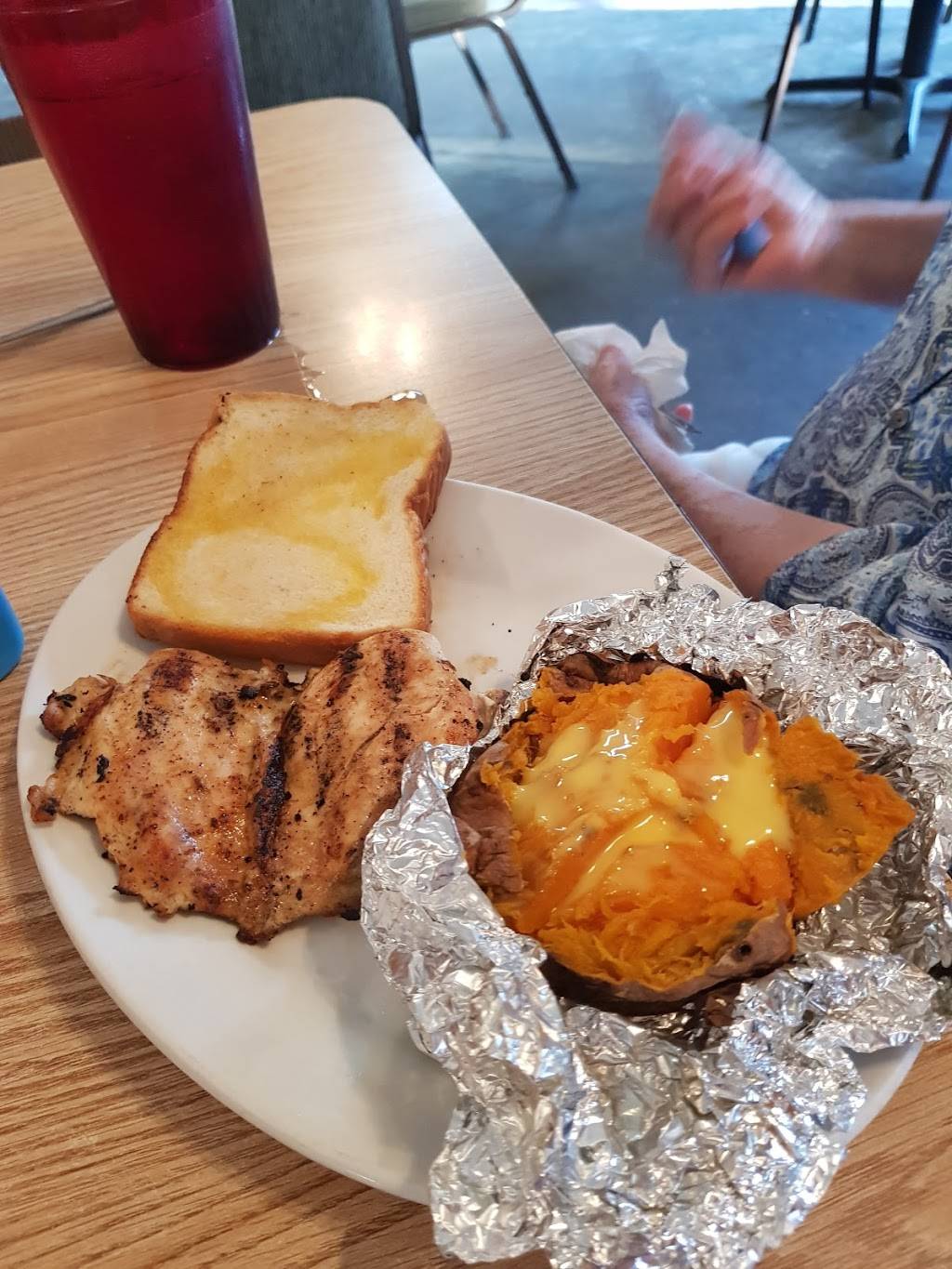 Sunnyside Restaurant | restaurant | 1635 MS-341, Pontotoc, MS 38863, USA | 6624890815 OR +1 662-489-0815