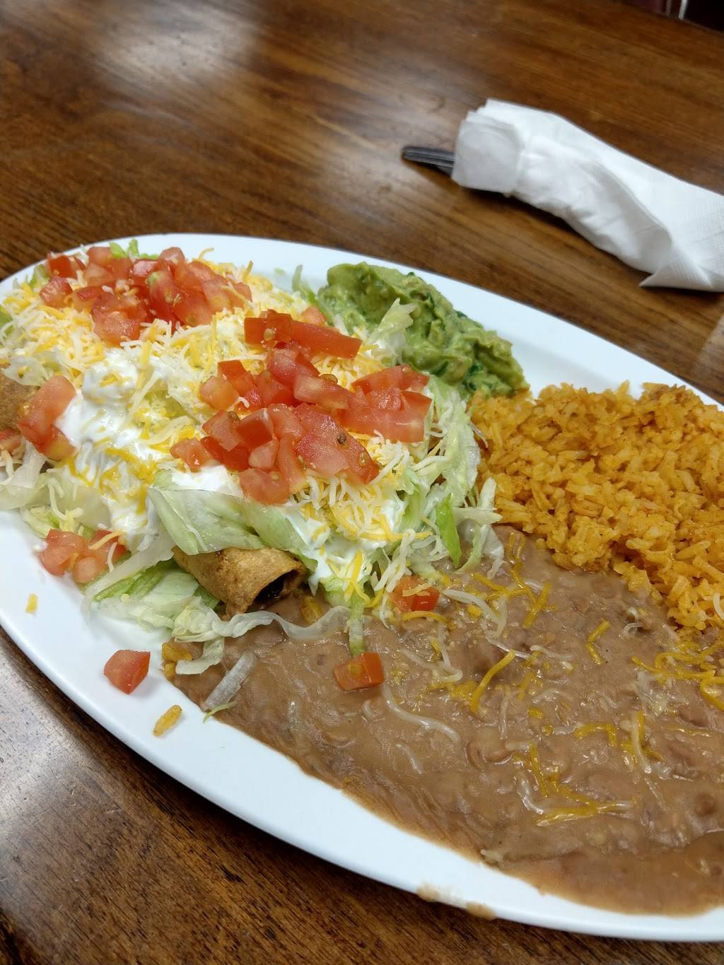 El Pilon Market & Restaurant | restaurant | 322 S Glendora Ave, West Covina, CA 91790, USA | 6269181729 OR +1 626-918-1729