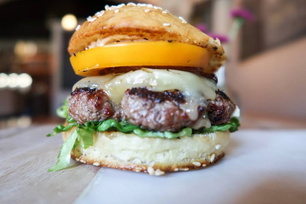 Just A Taste | restaurant | 200 N Jefferson St, St James, MO 65559, USA | 5732656506 OR +1 573-265-6506