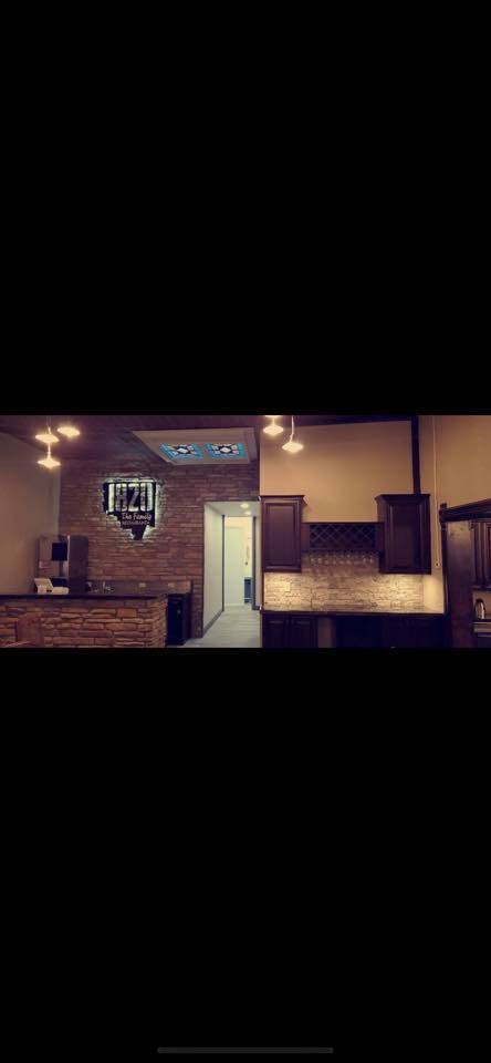 1820, The Family Restaurant | restaurant | 414 W Bridge St, Keytesville, MO 65261, United States | 6604121820 OR +1 660-412-1820