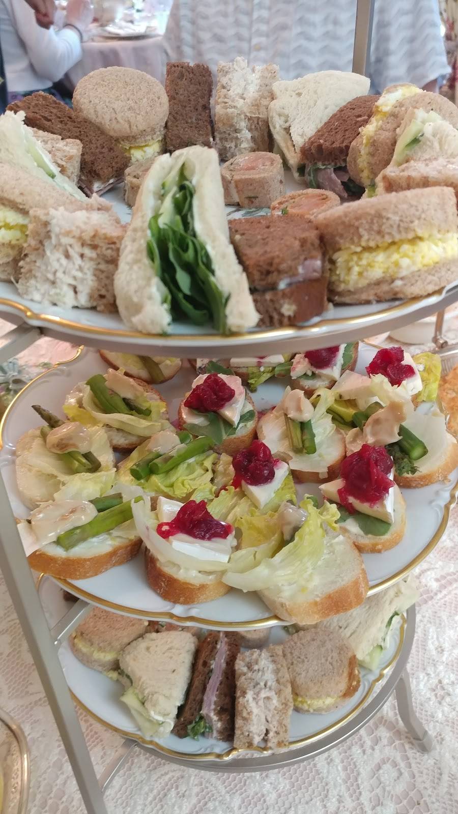 High Tea With Gerri | restaurant | 144 Old McHenry Rd, Long Grove, IL 60047, USA | 8479481724 OR +1 847-948-1724
