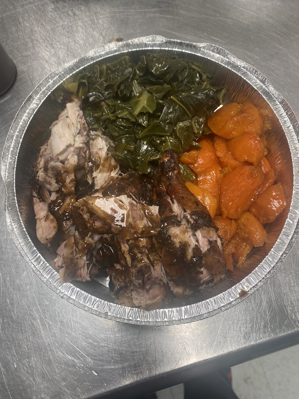 Eat Like Me Restaurant | restaurant | 617 E Southerland St, Wallace, NC 28466, USA | 9102844579 OR +1 910-284-4579