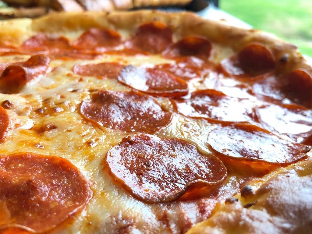 CheeZies Pizza - Glenpool, OK | meal takeaway | 20 E 141st St, Glenpool, OK 74033, USA | 9183222200 OR +1 918-322-2200