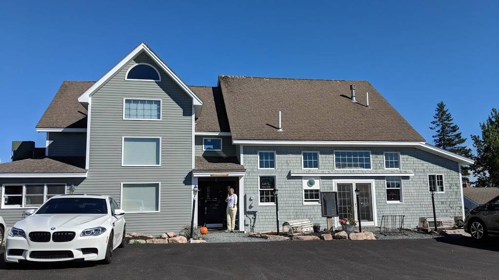 Bunkers Wharf Restaurant | restaurant | 260 E Schoodic Dr, Birch Harbor, ME 04613, USA | 2079639111 OR +1 207-963-9111