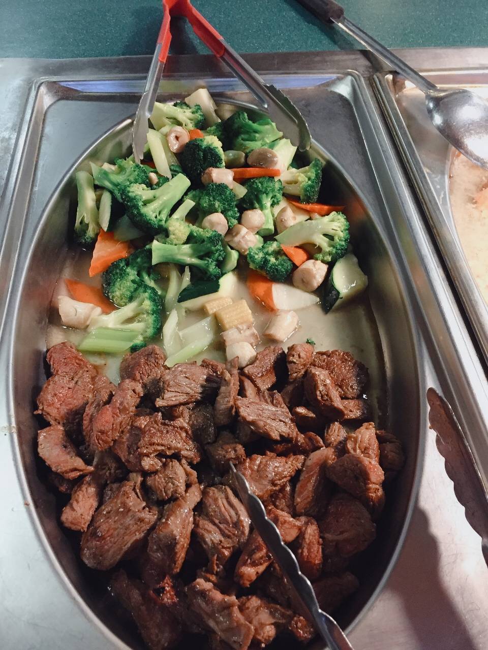 Golden Bowl Buffet | restaurant | 15 S Weston Rd, Troy, OH 45373, USA | 9373358855 OR +1 937-335-8855