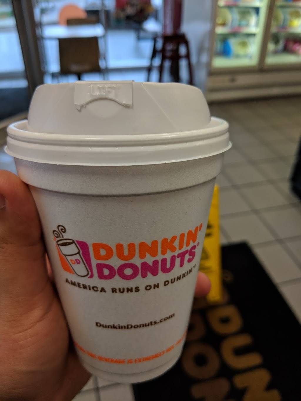 Dunkin Donuts | cafe | 353 Broad Ave, Leonia, NJ 07605, USA | 2015926645 OR +1 201-592-6645