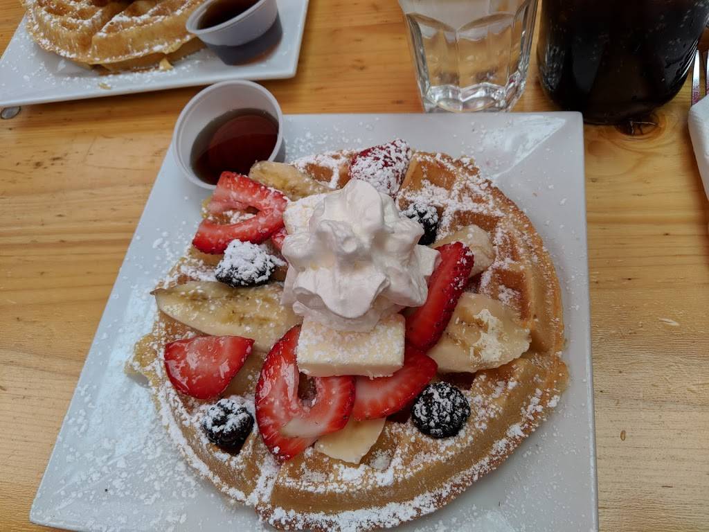 Harlem Tavern | restaurant | 2153 Frederick Douglass Blvd, New York, NY 10026, USA | 2128664500 OR +1 212-866-4500