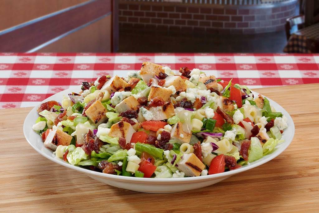 Portillos Hot Dogs | meal takeaway | 134 E Lake St, Bloomingdale, IL 60108, USA | 6303513855 OR +1 630-351-3855
