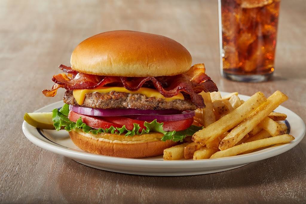 IHOP | restaurant | 3418 W Shaw Ave, Fresno, CA 93711, USA | 5592750450 OR +1 559-275-0450