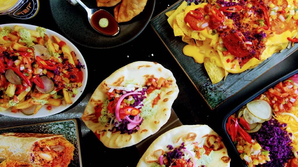The Bollywood Tacos | restaurant | 36 Simcoe St N, Oshawa, ON L1G 4S1, Canada | 9055765030 OR +1 905-576-5030