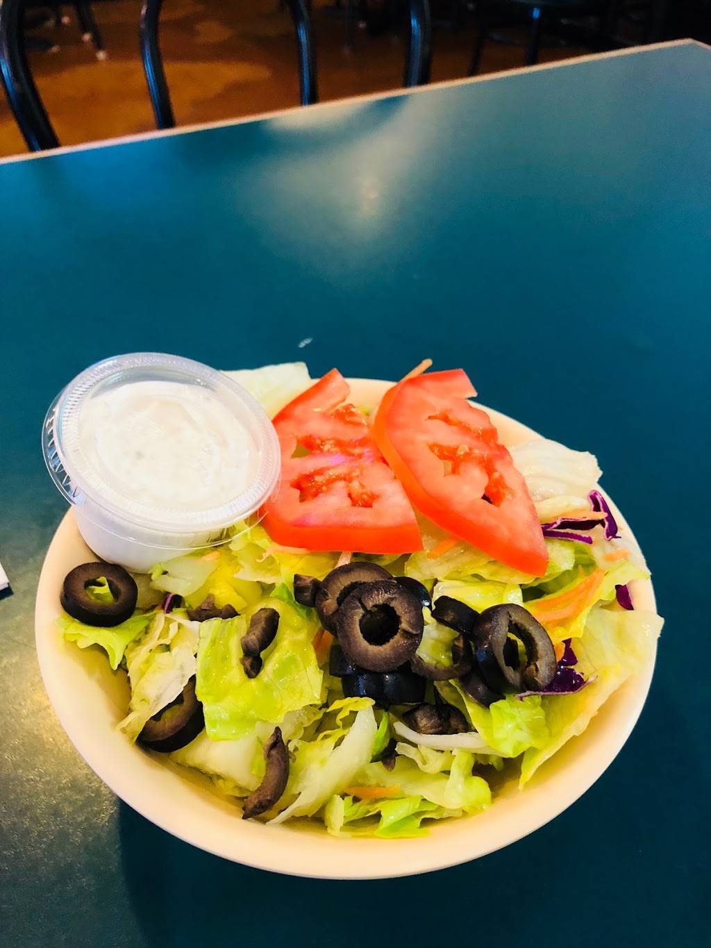 Ameci Pizza & Pasta | meal delivery | 4520, 27305 Live Oak Rd, Castaic, CA 91384, USA | 6612573855 OR +1 661-257-3855