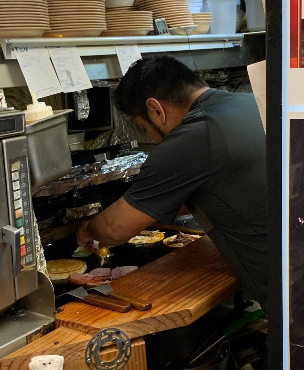 GGs Barbacoa Cafe | restaurant | 210 S 7th St, Kansas City, KS 66101, USA | 9135628264 OR +1 913-562-8264