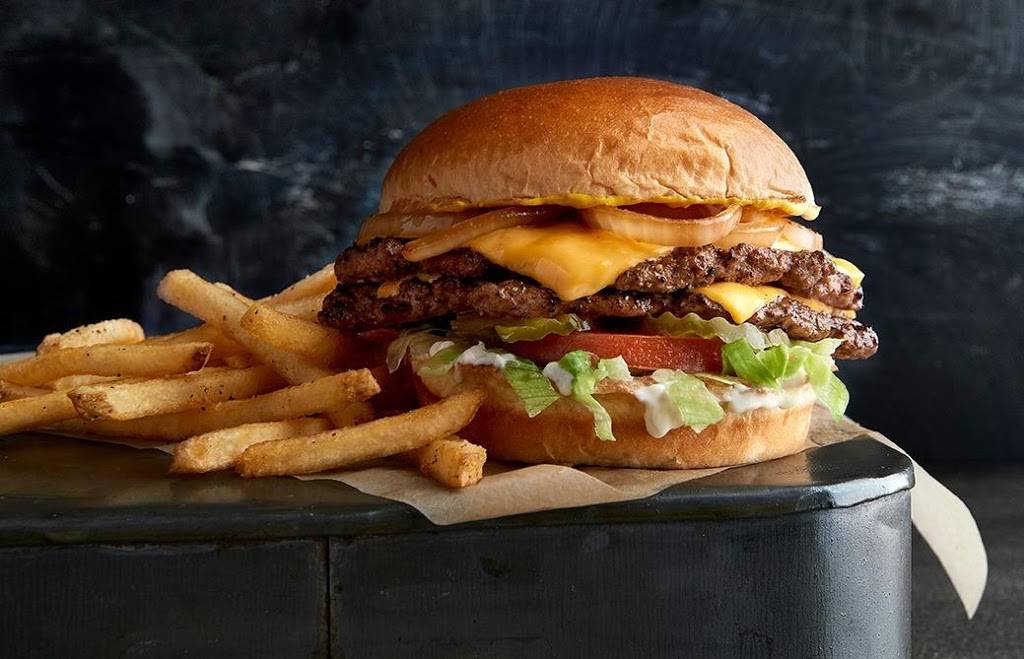 Buffalo Wild Wings | meal takeaway | 778 Freeport Ave, Elk River, MN 55330, USA | 7632419464 OR +1 763-241-9464