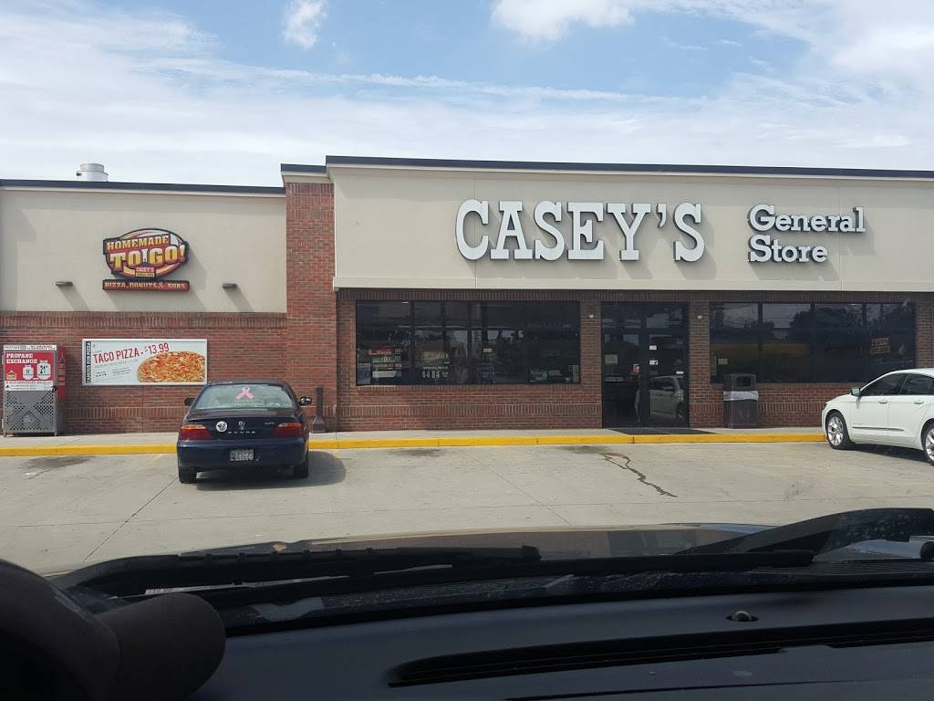 Caseys | restaurant | 810 W Main St, North Manchester, IN 46962, USA | 2609820112 OR +1 260-982-0112