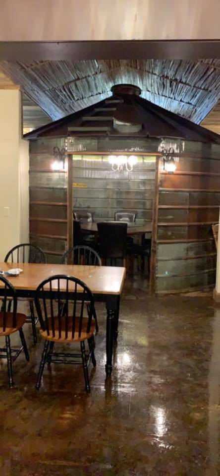 1820, The Family Restaurant | restaurant | 414 W Bridge St, Keytesville, MO 65261, United States | 6604121820 OR +1 660-412-1820