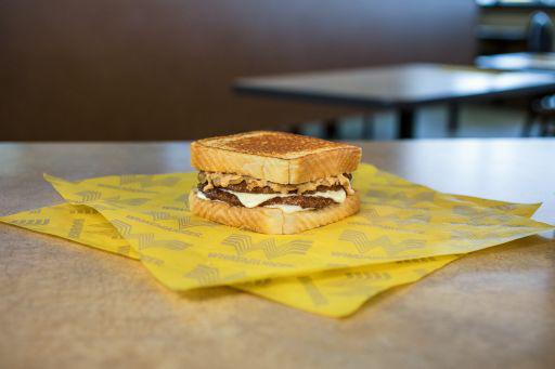 Whataburger | restaurant | 3201 Atlanta Hwy, Athens, GA 30606, USA | 7065349160 OR +1 706-534-9160