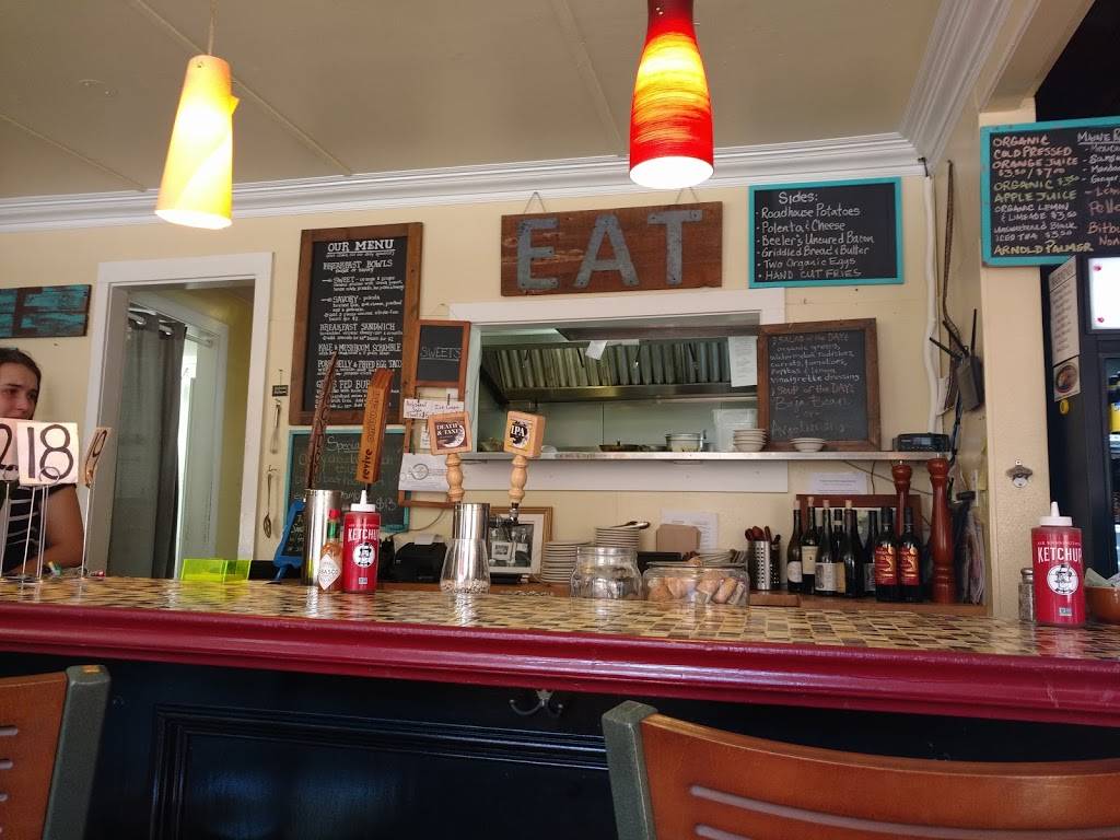 Fork Roadhouse | restaurant | 9890 Bodega Hwy, Sebastopol, CA 95472, USA | 7076347575 OR +1 707-634-7575