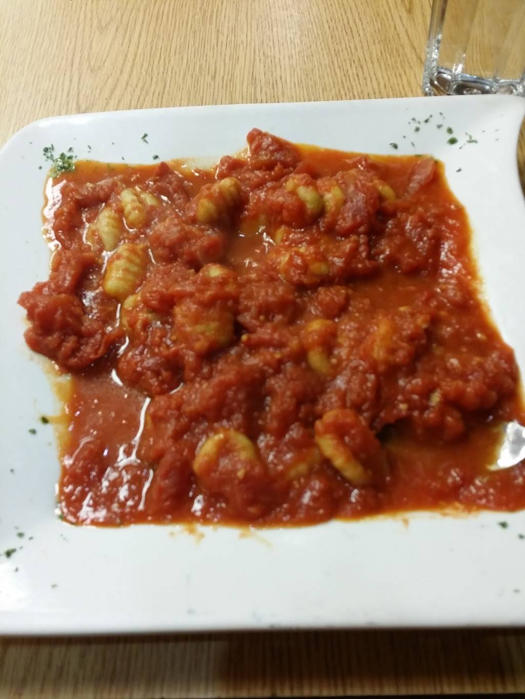 La Grova Ristorante | restaurant | 2799 Middle Country Rd, Lake Grove, NY 11755, USA | 6319814940 OR +1 631-981-4940