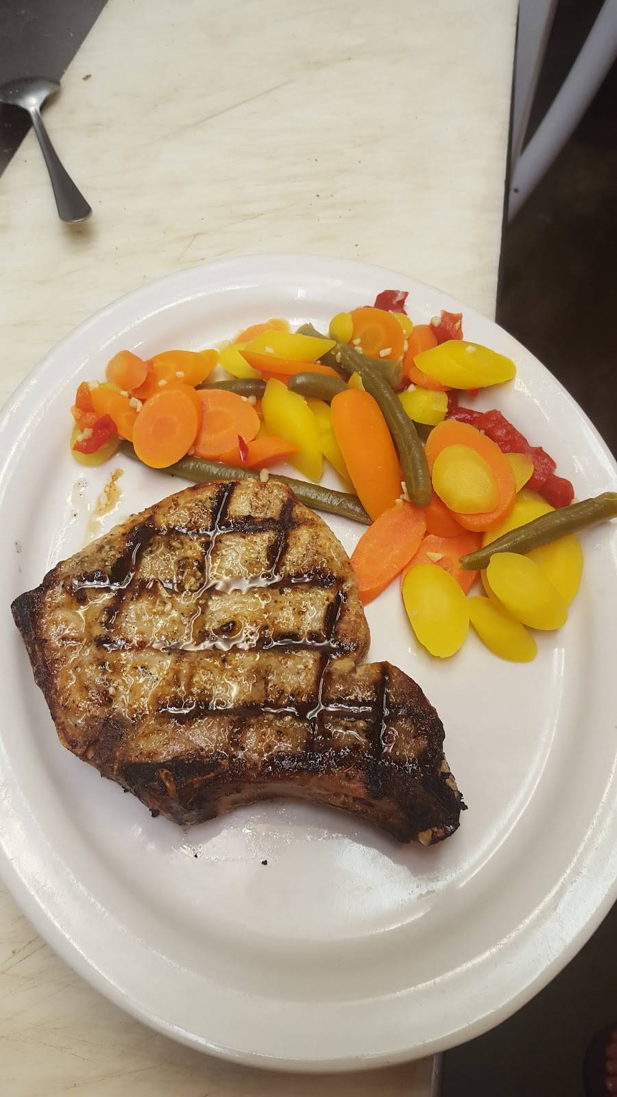 The Salted Duck | restaurant | 200 W 1st St, Farmington, MO 63640, USA | 5736641030 OR +1 573-664-1030