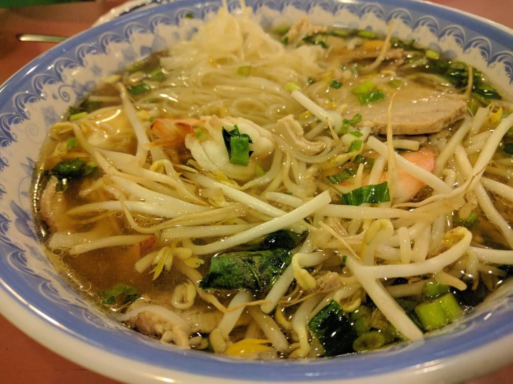 Pho Hao | restaurant | 6230 Chemin de la Côte-des-Neiges, Montréal, QC H3S 2A1, Canada | 5143435018 OR +1 514-343-5018