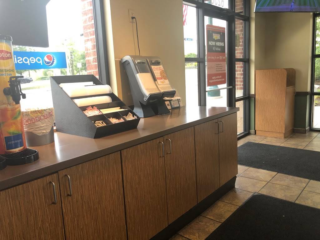 Goodcents Deli Fresh Subs | meal delivery | 6250 Johnson Dr, Mission, KS 66202, USA | 9137226454 OR +1 913-722-6454