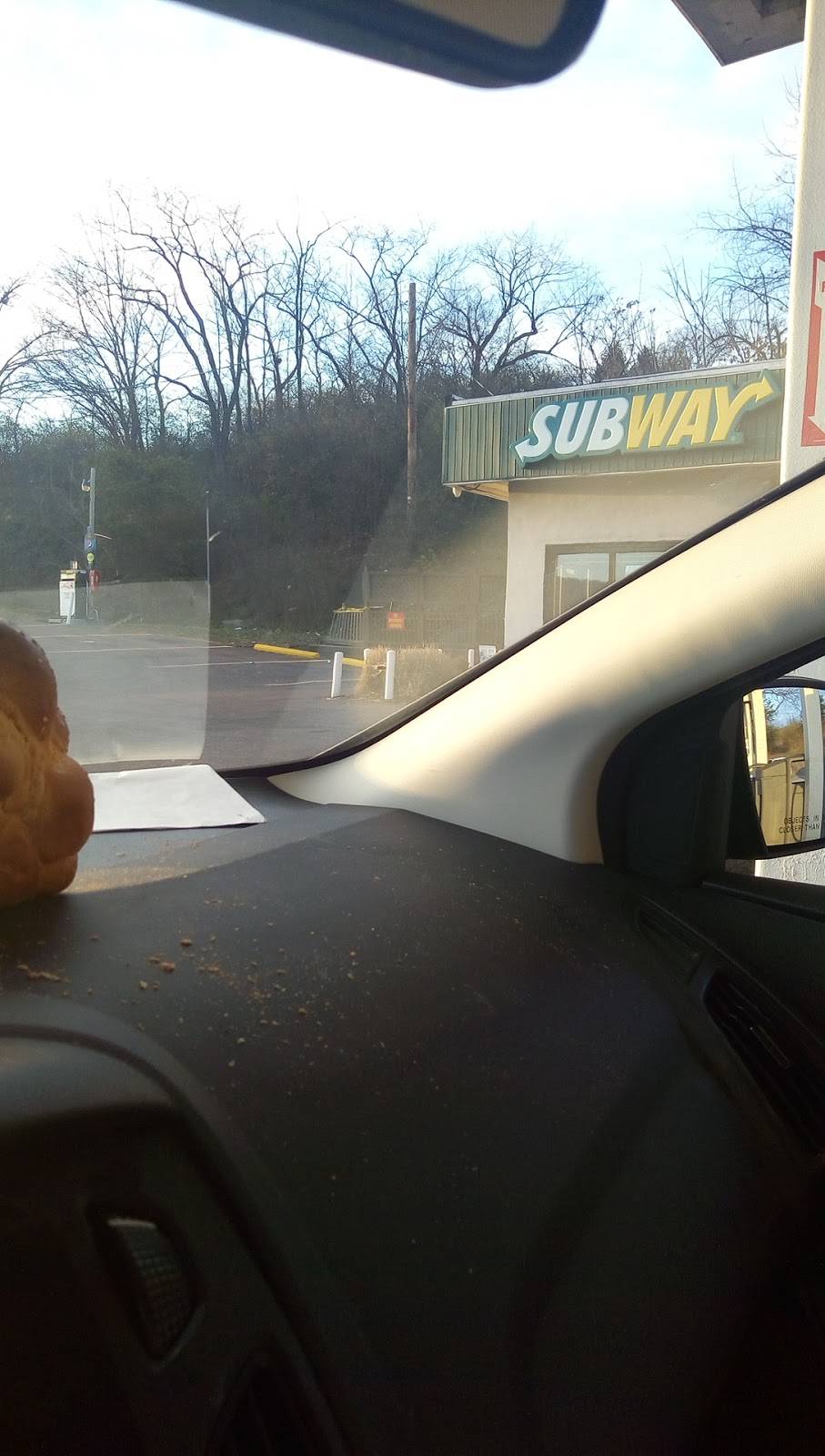 Subway | restaurant | 5 McCracken Rd, Danville, PA 17821, USA | 5702750211 OR +1 570-275-0211