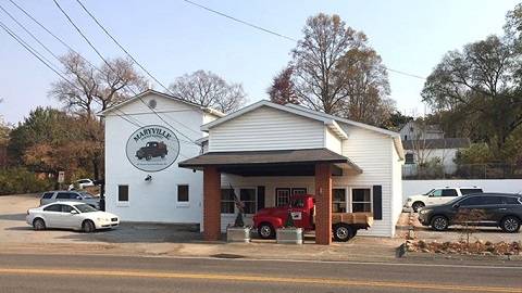 Maryville Corner Market | bakery | 800 Montvale Rd, Maryville, TN 37803, USA | 8659808509 OR +1 865-980-8509