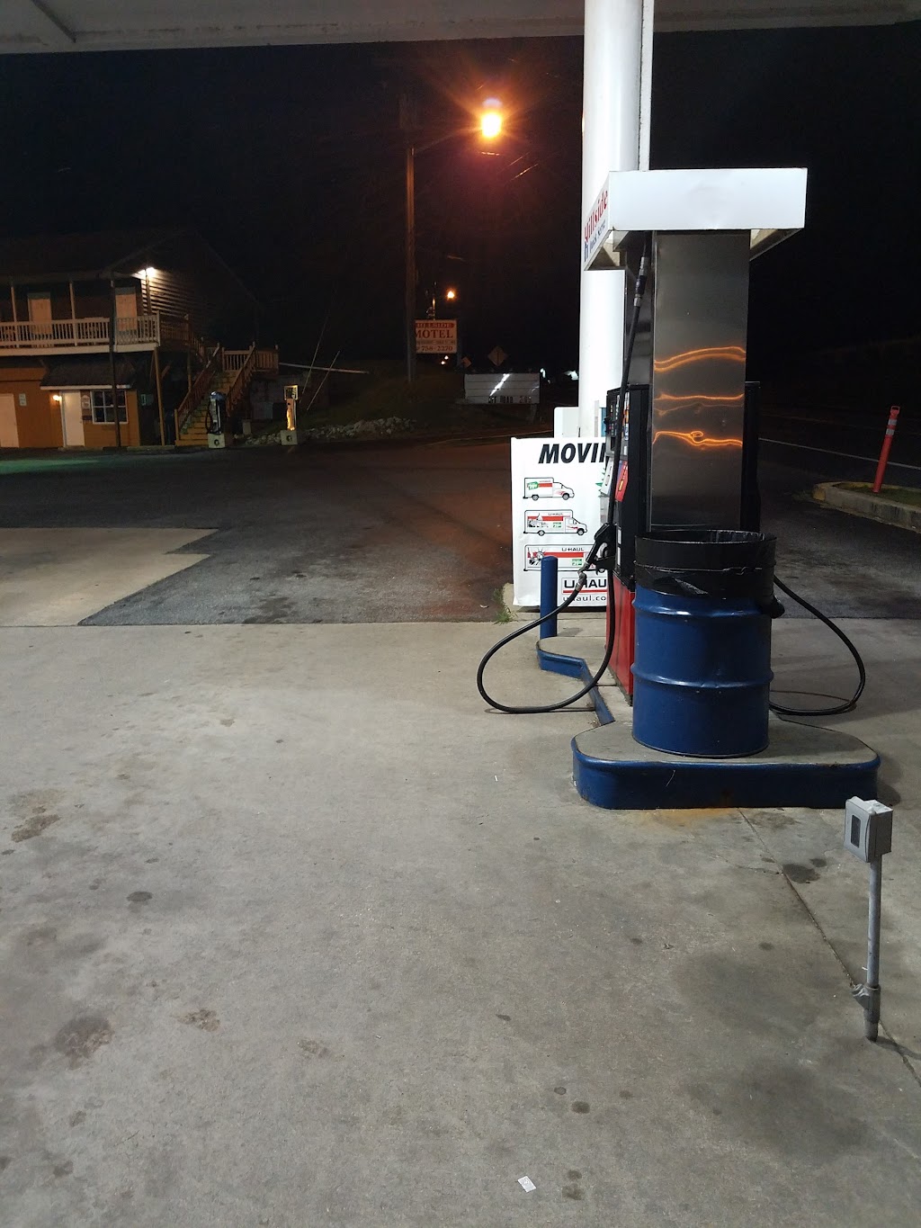 Hillside Quick Serve Gas Station & Motel | restaurant | 2630 Centreville Rd, Centreville, MD 21617, USA | 4107582270 OR +1 410-758-2270
