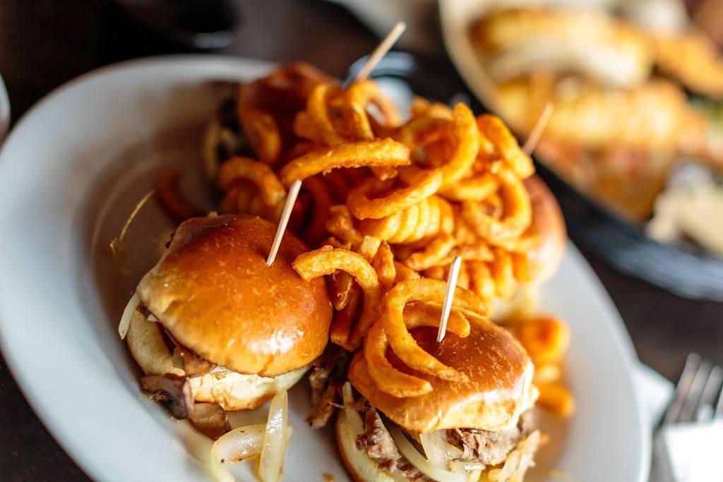 Sharks Cove | restaurant | 309 Manhattan Beach Blvd, Manhattan Beach, CA 90266, USA | 3105452683 OR +1 310-545-2683