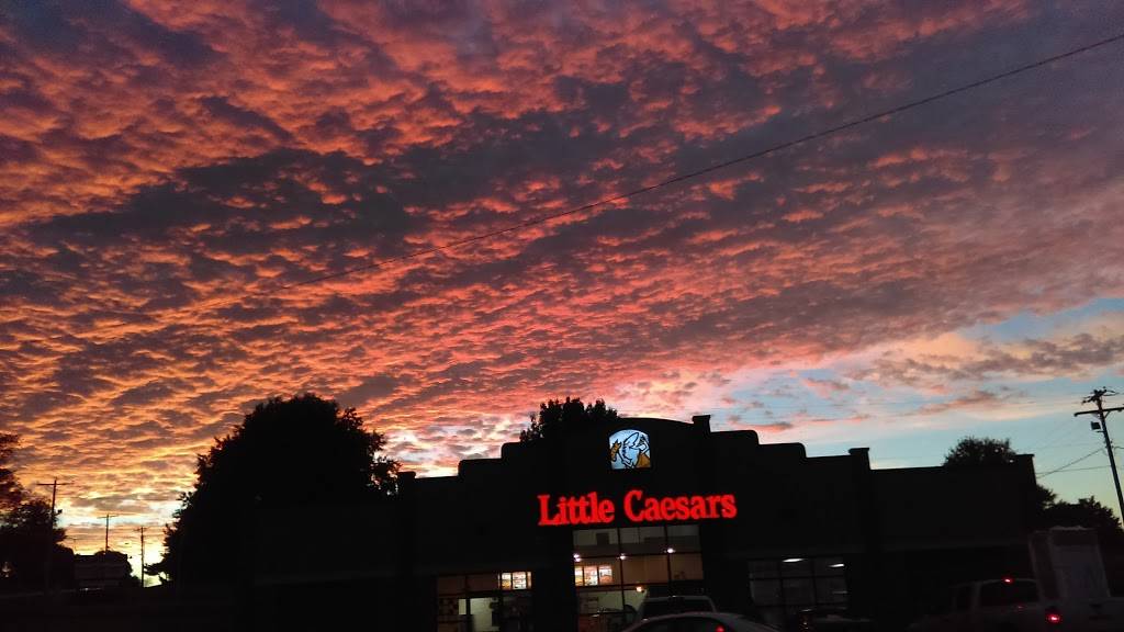 Little Caesars Pizza | meal takeaway | 3304 Ashland Ave, St Joseph, MO 64506, USA | 8167492888 OR +1 816-749-2888