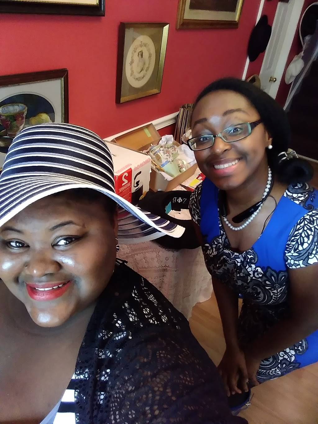 High Tea With Gerri | restaurant | 144 Old McHenry Rd, Long Grove, IL 60047, USA | 8479481724 OR +1 847-948-1724