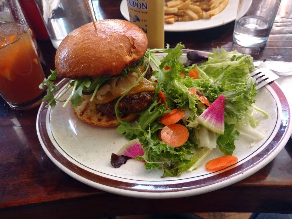 Fork Roadhouse | restaurant | 9890 Bodega Hwy, Sebastopol, CA 95472, USA | 7076347575 OR +1 707-634-7575