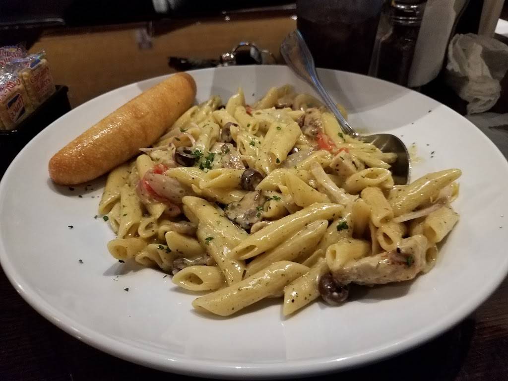 Alexs Pizza Palace | restaurant | 122 W 8th St, Rolla, MO 65401, USA | 5733642669 OR +1 573-364-2669