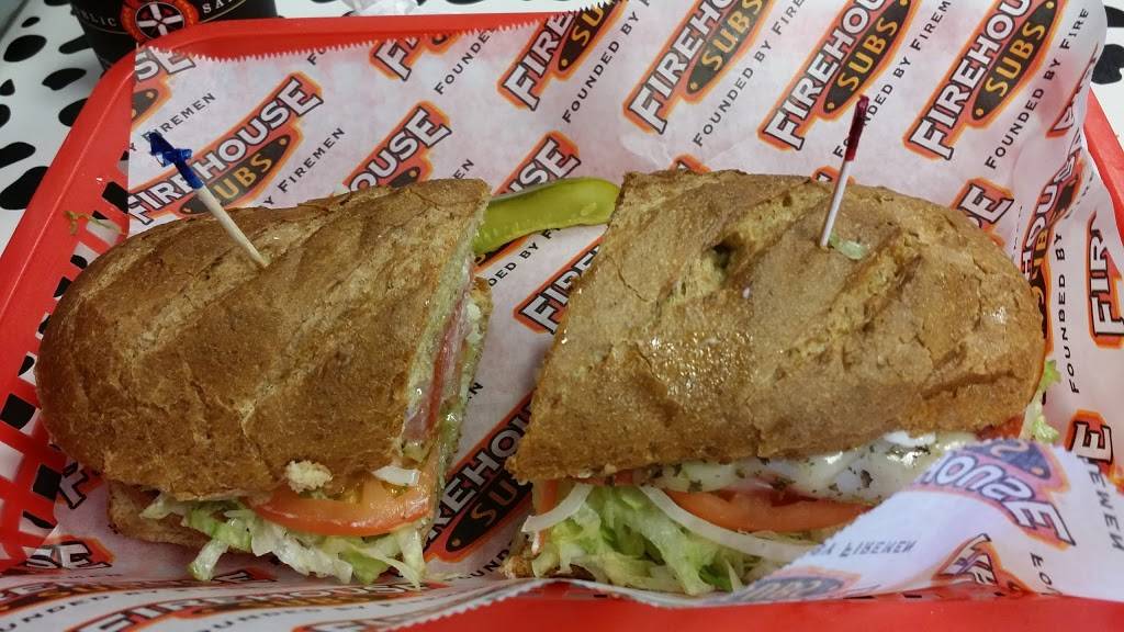 Firehouse Subs | meal delivery | 5963 E 82nd St, Indianapolis, IN 46250, USA | 3172882399 OR +1 317-288-2399