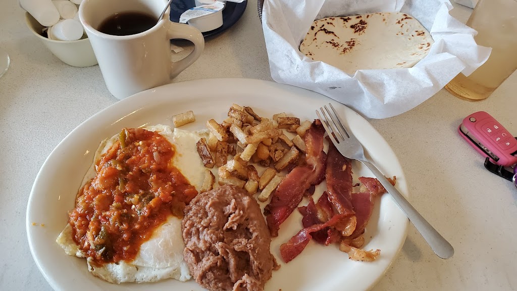 Rositas Restaurant | restaurant | 604 N 1st St, Carrizo Springs, TX 78834, USA | 8308763825 OR +1 830-876-3825