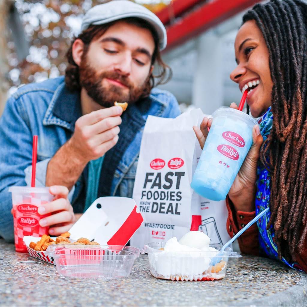 Checkers | restaurant | 4110 1st Ave, Nitro, WV 25143, USA | 3047553505 OR +1 304-755-3505