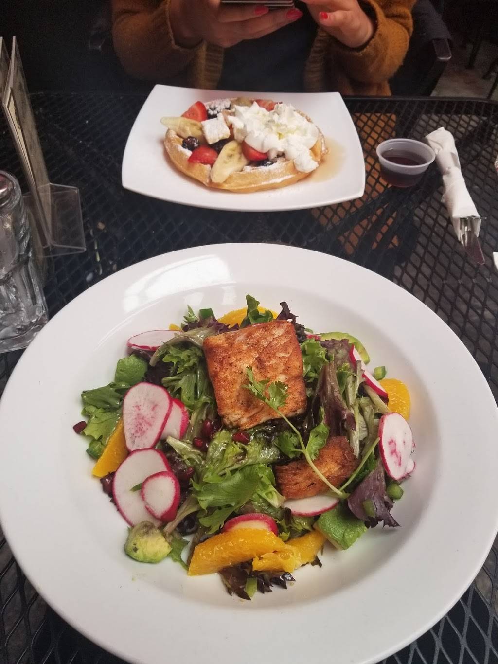Harlem Tavern | restaurant | 2153 Frederick Douglass Blvd, New York, NY 10026, USA | 2128664500 OR +1 212-866-4500