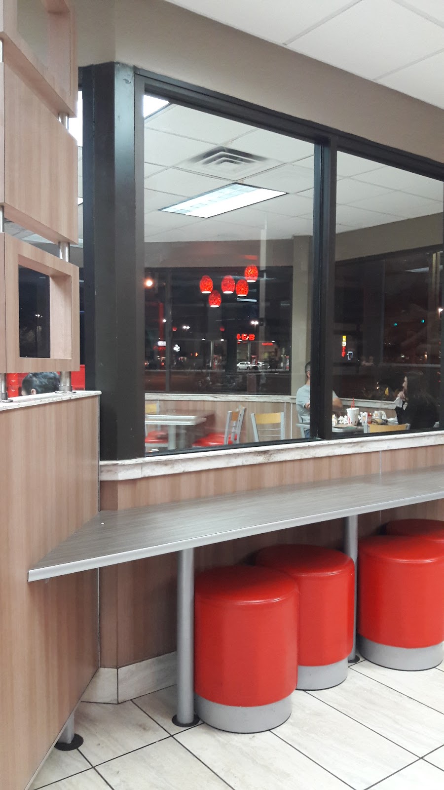 Burger King | restaurant | 2301 N Conway Ave, Mission, TX 78574, USA | 9565800050 OR +1 956-580-0050