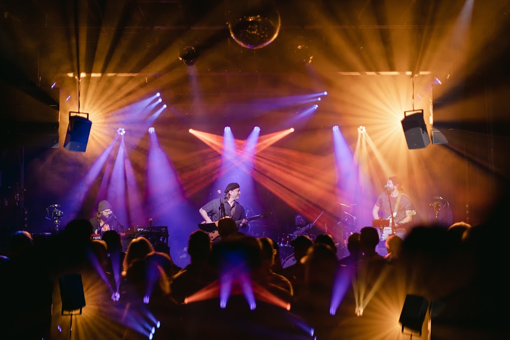 Park City Music Hall | restaurant | 2926 Fairfield Ave, Bridgeport, CT 06605, USA | 2033353655 OR +1 203-335-3655