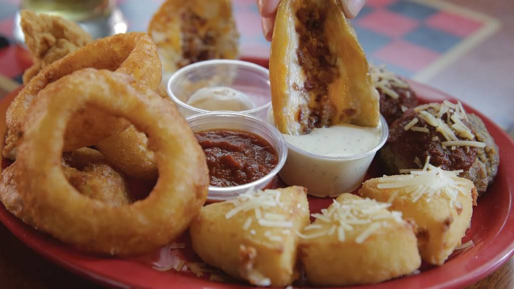 Ralphies Sports Eatery | restaurant | 451 Portland Way N, Galion, OH 44833, USA | 4194622770 OR +1 419-462-2770
