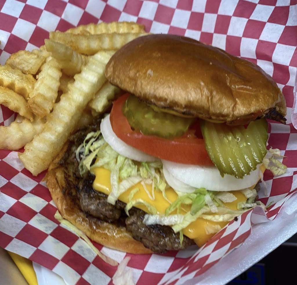 On The Move Catering LLC | restaurant | 705 South Gordon Rd SW, Mableton, GA 30126, USA | 4045458800 OR +1 404-545-8800