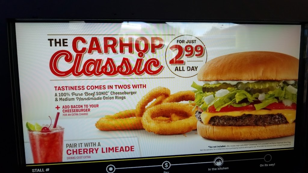 Sonic Drive-In | restaurant | 502 N 1st St, Carrizo Springs, TX 78834, USA | 8308763535 OR +1 830-876-3535