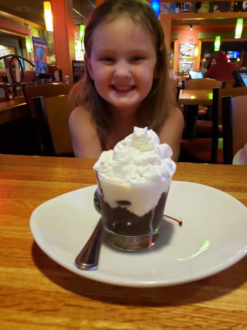 Applebees Grill + Bar | restaurant | 18891 Freeport St, Elk River, MN 55330, USA | 7634418301 OR +1 763-441-8301