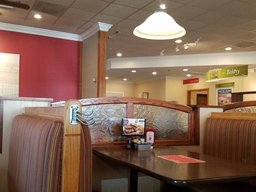 Bob Evans | meal takeaway | 3877 Vineyard Dr, Dunkirk, NY 14048, USA | 7166793427 OR +1 716-679-3427
