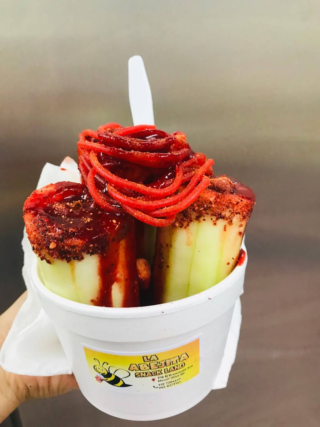 La Abejita Snack Land | meal takeaway | 918 N Breazeale Ave, Mt Olive, NC 28365, USA | 9192734441 OR +1 919-273-4441