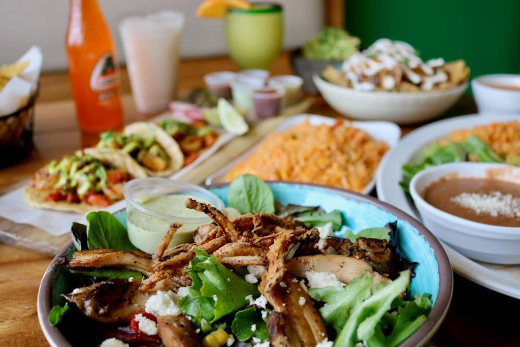Salsa Verde | restaurant | 107 N Batavia Ave, Batavia, IL 60510, USA | 6304253521 OR +1 630-425-3521