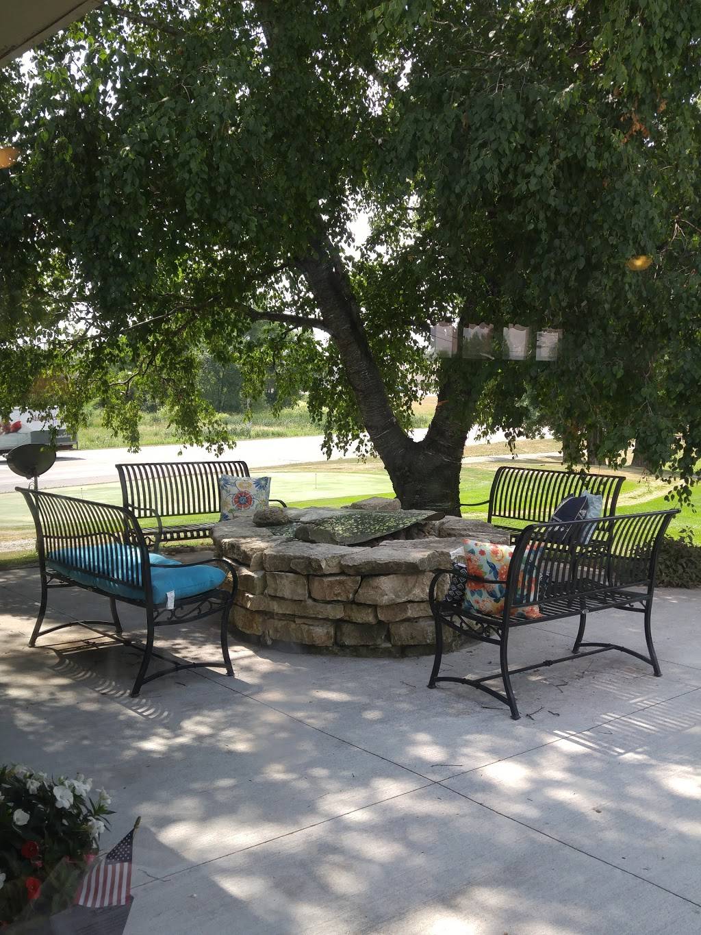 The Grounds on the Green | cafe | 15256 US-12, Cokato, MN 55321, USA | 3202862423 OR +1 320-286-2423