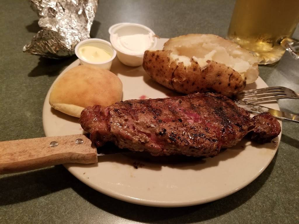 The Creekside Lodge | night club | 613 Lafayette Ave, Crawfordsville, IN 47933, USA | 7653610300 OR +1 765-361-0300