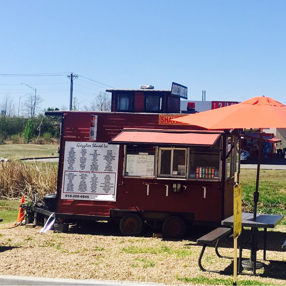 Grizzlies Shaved Ice | restaurant | 914 W Ruth Ave, Sallisaw, OK 74955, USA | 9182086845 OR +1 918-208-6845