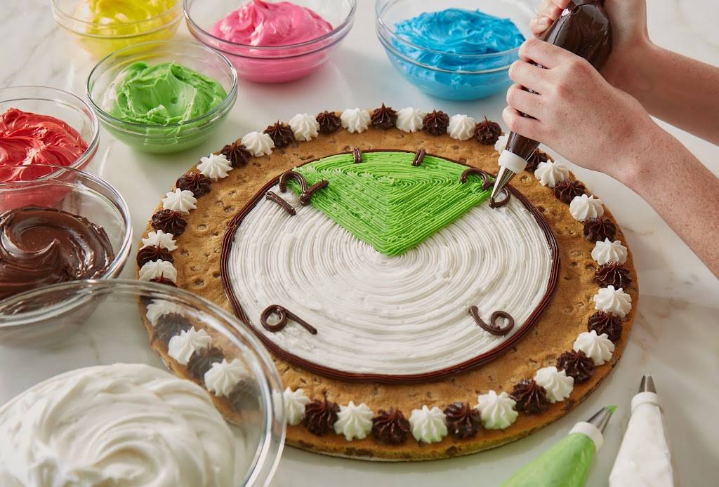 Great American Cookies | bakery | 4201 N Shiloh Dr, Fayetteville, AR 72703, USA | 4795212447 OR +1 479-521-2447